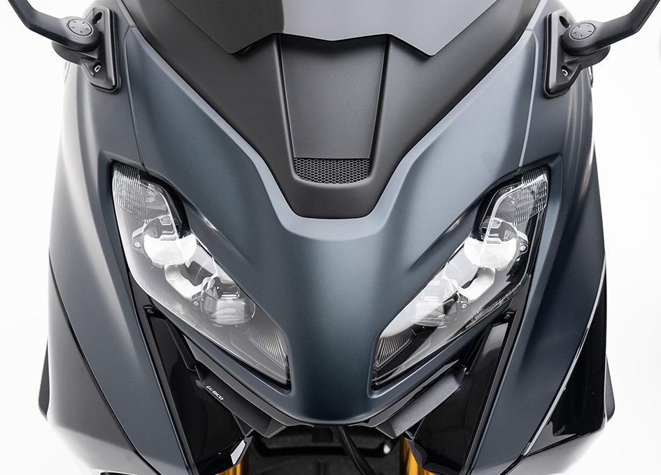 Couvercle Décoratif Pour Support Moto Yamaha TMAX 560 (2022-2023) - Plastique ABS Bright Black - Installation Non Destructive
